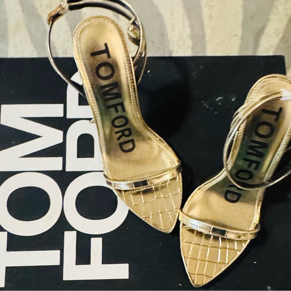 ⭐️NEW Tom ford Luxury inspiration
dust bag only - Picture 1 of 15
